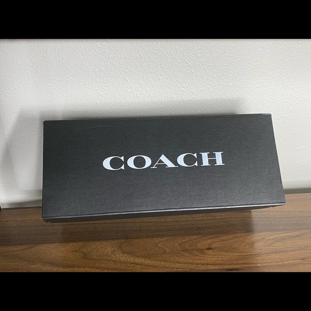 NWT COACH Teddy Plush Flip Flop Sandals Slippers - Picture 11 of 12